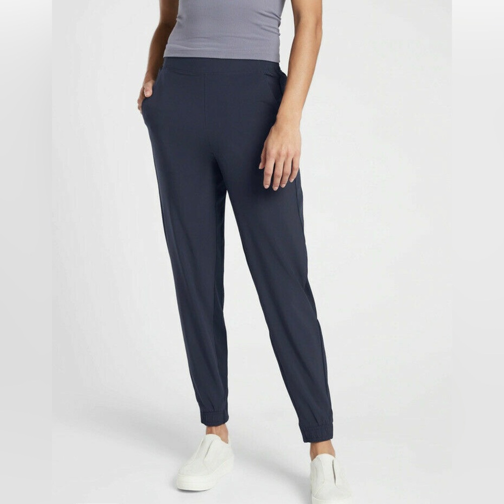 Athleta Brooklyn Jogger (Legacy) Size 8 in Navy